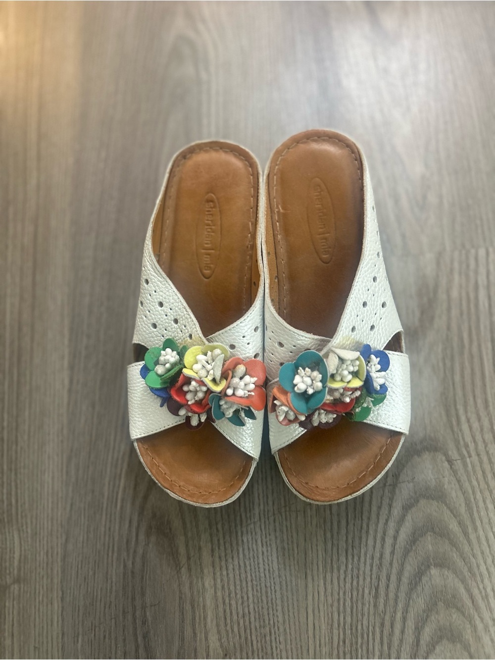 White Leather Floral Slide Sandals